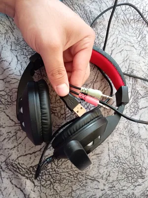 ‏سماعات ‏.‏ مستعمل‏0