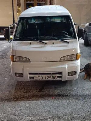 Used Hyundai H 100 in Zarqa