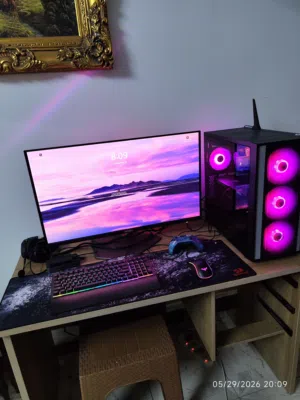 تجميعة R7 7800X3DوRTX5090 وRAM 64GB.  احترافية للمونتاج الثقيل والالعاب مع شاشة اولد حجم 32 انج