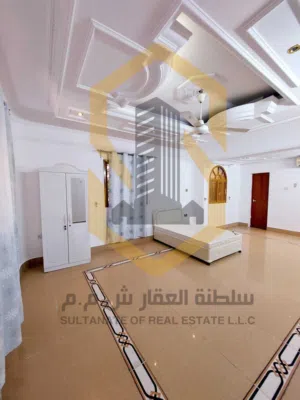 Semi Furnished Monthly in Muscat Al-Hail