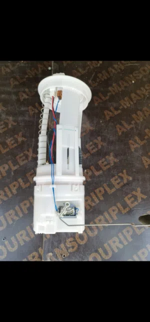 مضخة بنزين باثفندر نيسان اصلي بالكرتون موديل من 2006 الي 2012 جديدة Genuine Nissan Car Gasoline Pump
