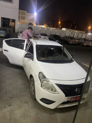 نيسان صني للإيجار بسعر ولا اروع