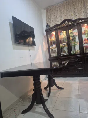 Dining table طاولة سفرة .. وخزانة بوفيه