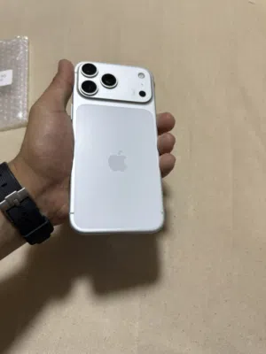 iPhone 17 pro max 256GB ايفون 17 برو ماكس 256 جيجا وارد أمريكي 100٪ بطارية حالة الجديد