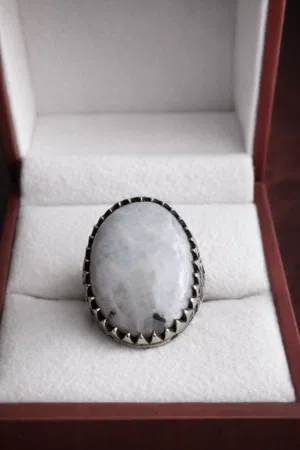 خاتم حجر القمر