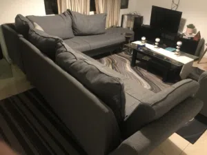 طقم كنب + صوفا ايكيا وطاوله للبيع