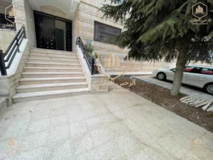 200 m2 3 Bedrooms Apartments for Rent in Amman 7th Circle