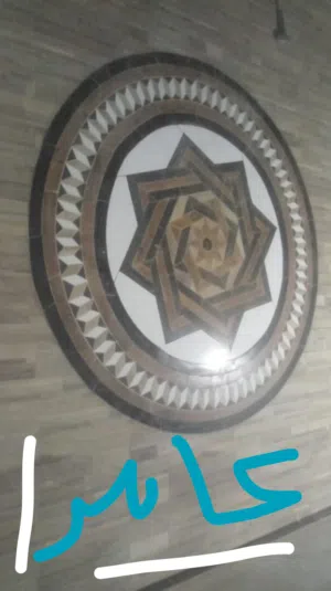 مبلط فني حرفي جميع انوع البلط بجميع المعاير