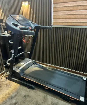 جهاز مشي رياضي بحاله الوكاله