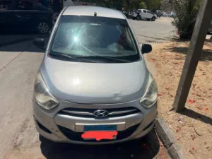 للبيع سياره هيونداي i10