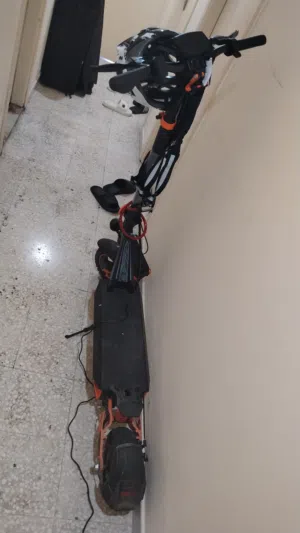 سكوتر كهربائي Mytoys MT615 بطارية ممتازة مع قفل مركزي عبر تطبيق الموبايل