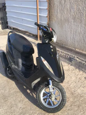 ماكس عدلة للبيع
