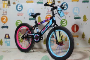 في Island Toys، ما بنختار أي شي... بنختار اللي يخلّي طفلك يسبق بخياله قبل خط النهاية.