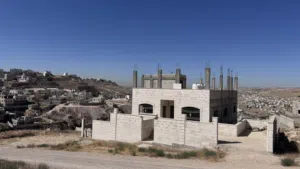 410 m2 More than 6 bedrooms Townhouse for Sale in Zarqa Iskan Al Batrawi