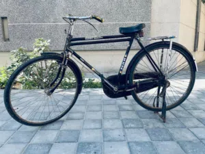 دراجة للبيع حط سعرك