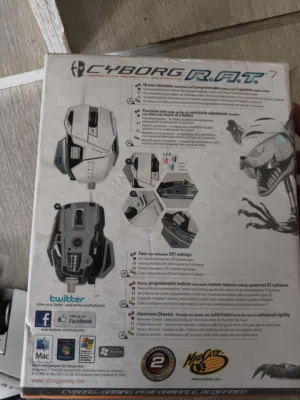 Mad Catz Cyborg R.A.T. RAT 7 Gaming Optical Mouse