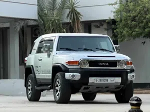 Used Toyota FJ in Tripoli