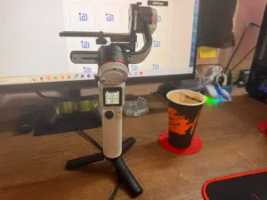 للبيع Zhiyun Crane M3 Gimbal Stabilizer بحالة ممتازة جدًا