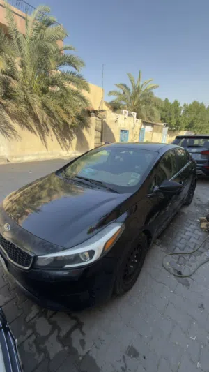 Used Kia Forte in Basra