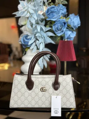 حقيبه قوتشي