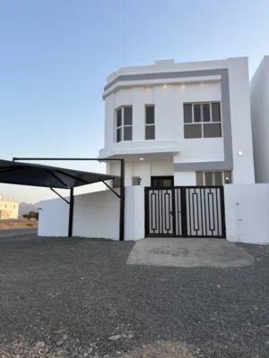 250 m2 5 Bedrooms Villa for Sale in Muscat Amerat