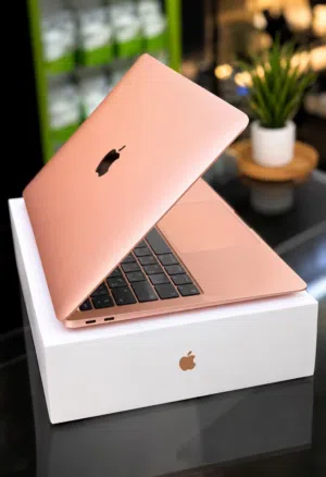 Apple MacBook Air m1 ( 2020 ) جهاز ماك بوك آير مستخدم بحالة الجديد للبيع