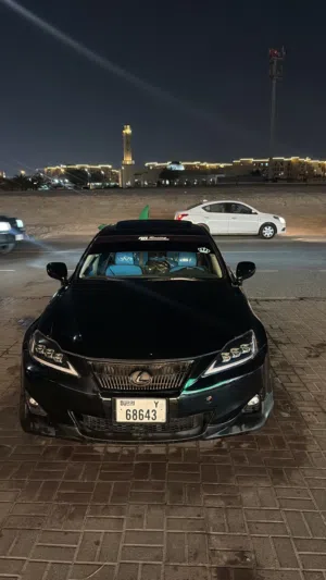 Used Lexus IS in Dubai