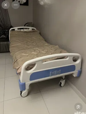 سرير مستعمل