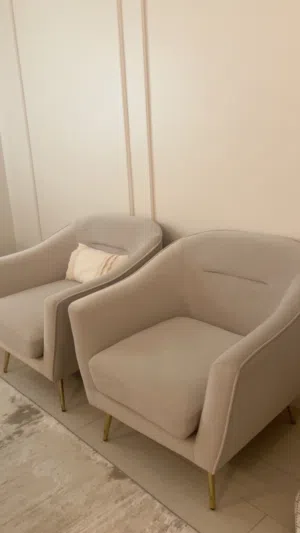 كنب جديد مودرن سبب البيع ضيق المكان