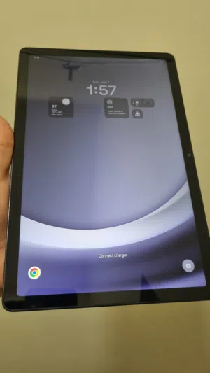 جهازين سامسونج A9 plus قمة في النظافة وكل واحد منهم مساحة 128 جيجا ورام 8 جيجا تابع الوصف