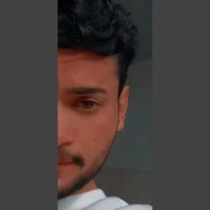 علي 