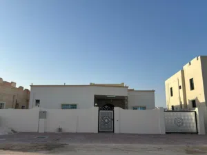 300 m2, 4 bedroom, 5 bathroom Villa for Sale in Dhofar Sahlnoot