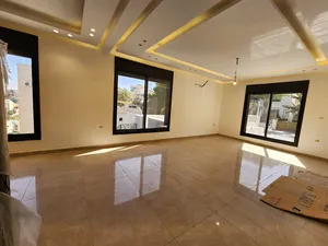 شقة للبيع في عبدون ( عدد 2 ) REF : 14331