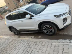 سياره سنتافي 2020 لون أبيض 6 سلندر محرك 3500 ماشية 70000 كيلو
