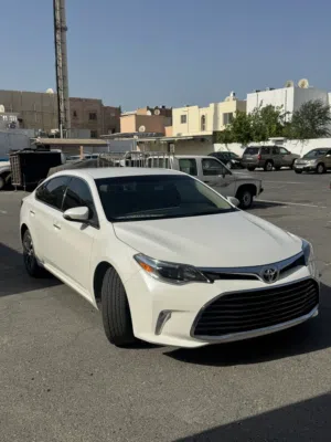 Used Toyota Avalon in Muharraq