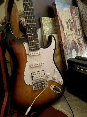 كيتار كهربائي مع امبلي فاير 20 واط