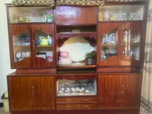 معرض (بوفيه ) (خشب صااج)