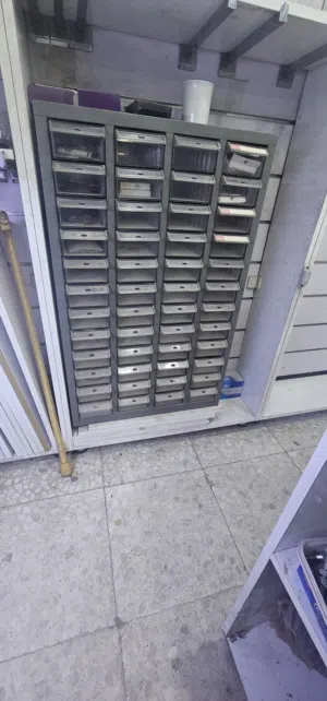 ميز صيانه طول180سعر85 عرض45 رتفاع 125 ميز ابيض طول180سعر100 عرض 50 ارتفاع130 مجرات 48مجر75