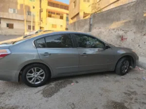 نيسان اللتما 2008 بحاله جيده