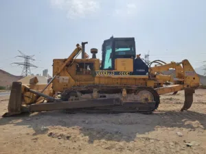 Komatsu 2008