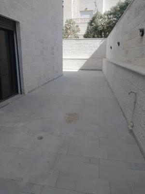 225 m2 4 Bedrooms Apartments for Sale in Amman Dahiet Al Ameer Rashed