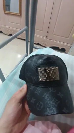 كاب LV أصلي