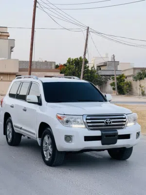 Used Toyota FJ in Misrata