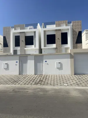 350 m2 5 Bedrooms Villa for Sale in Muscat Al Khoud
