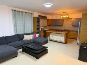160 m2 3 Bedrooms Apartments for Rent in Ramallah and Al-Bireh Ein Musbah