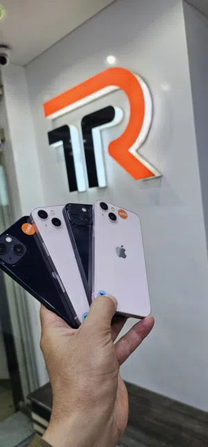 ايفون 13عادي ذاكره 128g  فقط بسعر 290$