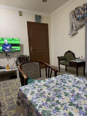 مطلوب شخص ف شقه مفروشه بالكامل