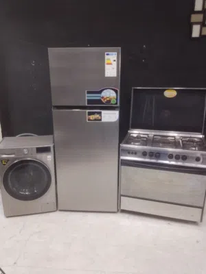ثلاجة وغسالة وفرن غاز بحالة الوكالة