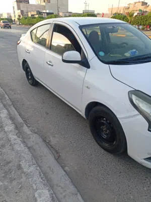 Used Nissan Sunny in Basra