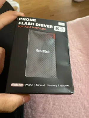 هارد ديسك خارجي محمول (Portable Hard Disk) سعة 8 تيرا - يدعم الآيفون والأندرويد والكمبيوتر.